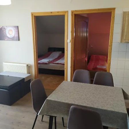 Ametiszt Wellness Apartmanhaz * Siofok