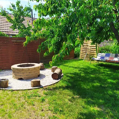 Ametiszt Wellness Apartmanhaz