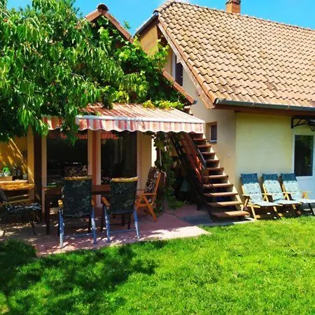 Ametiszt Wellness Apartmanhaz Apartment *