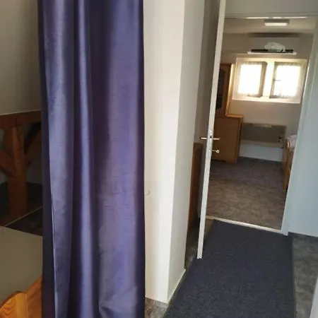 Ametiszt Wellness Apartmanhaz Siofok