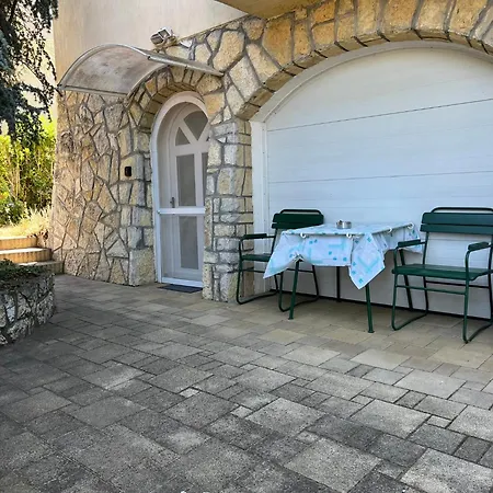 Apartmán Ametiszt Wellness Apartmanhaz *