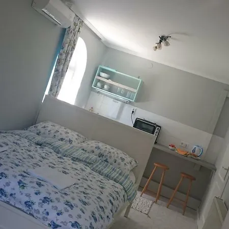 Ametiszt Wellness Apartmanhaz Siofok
