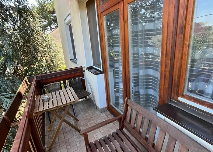 Ametiszt Wellness Apartmanhaz * Siófok